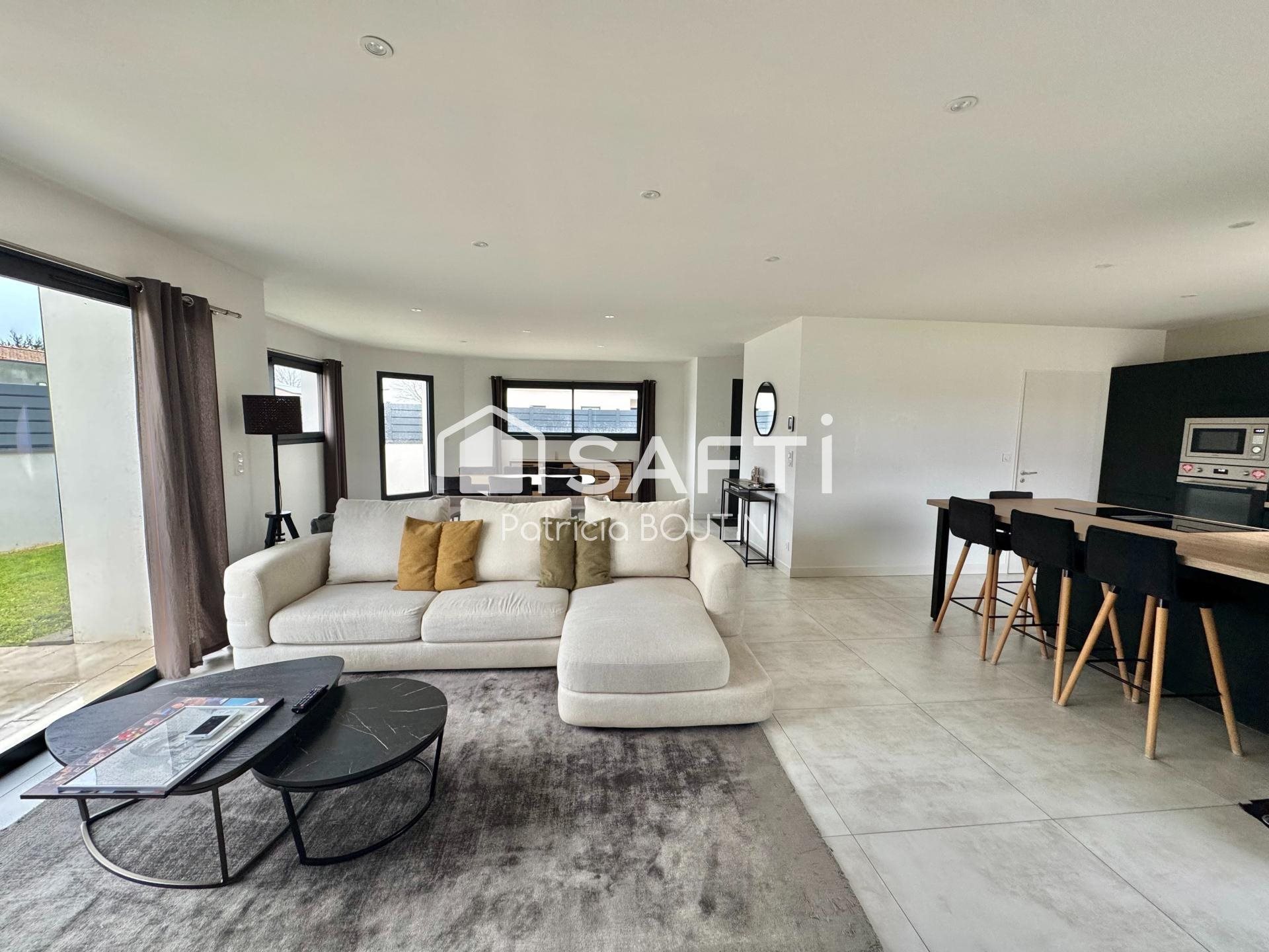 Maison à vendre, 127m², Vouillé