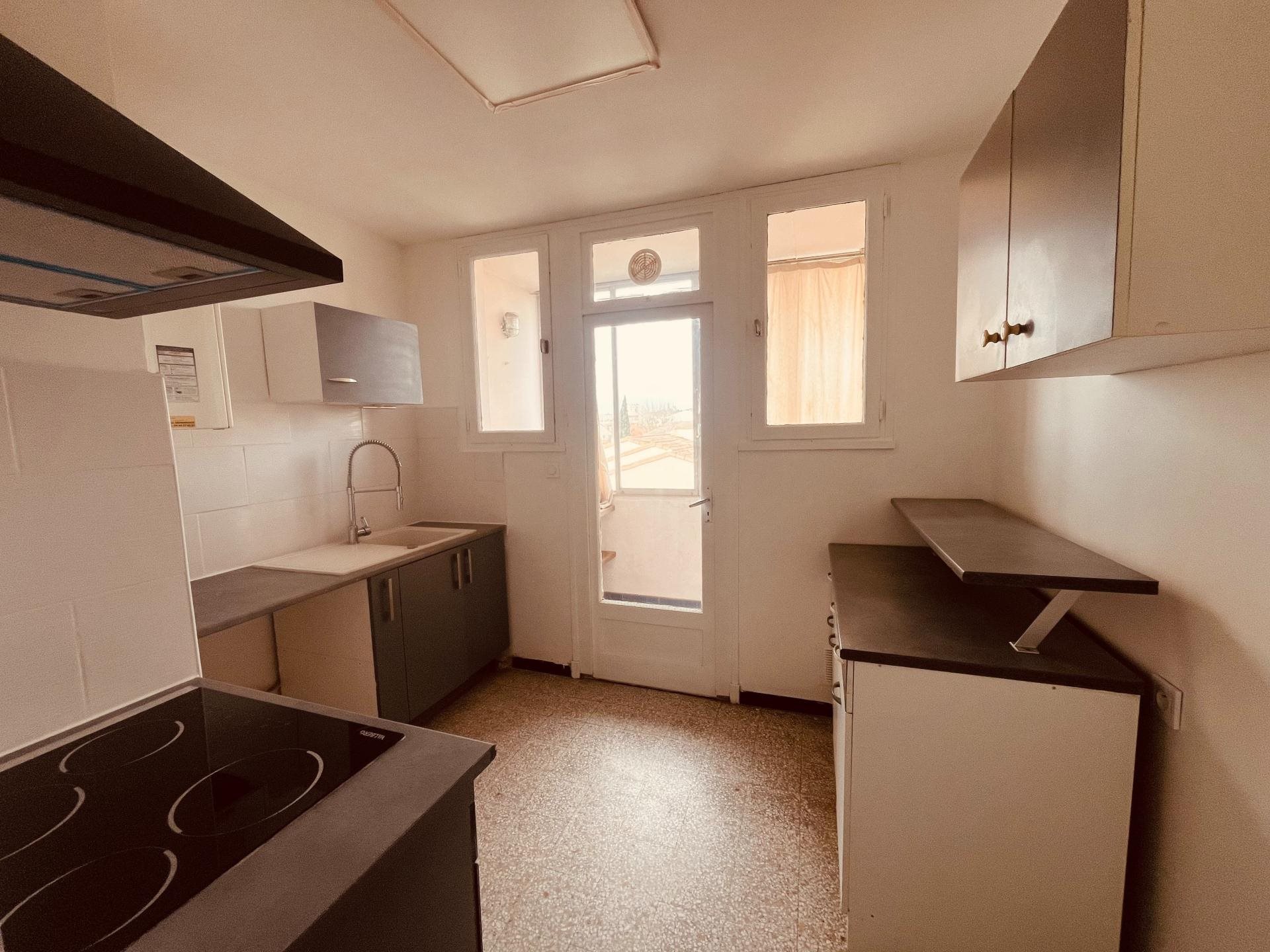 Appartement à louer, 60m², Nîmes