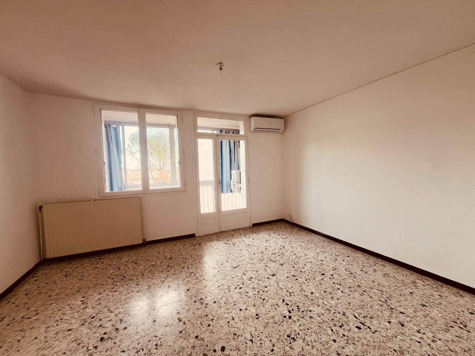 Appartement à louer, 60m², Nîmes