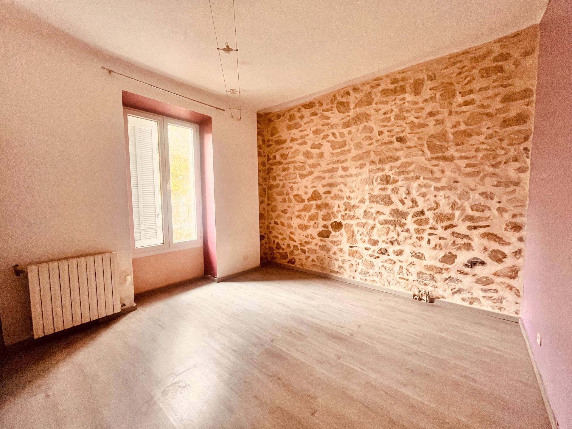 Maison à louer, 82m², Nîmes