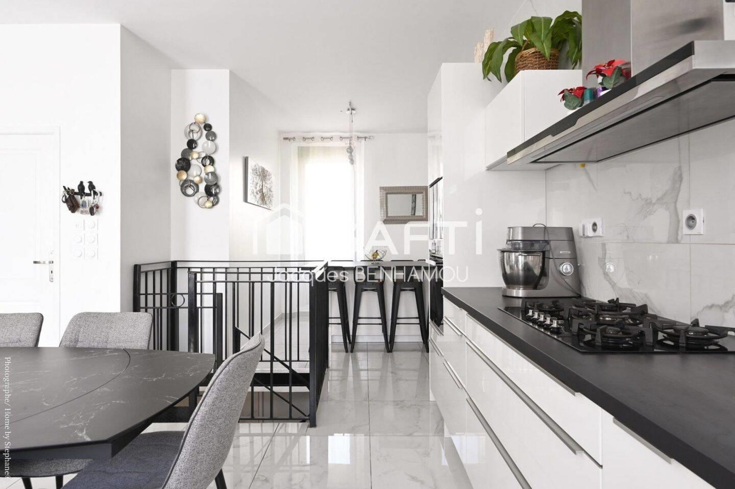 Maison à vendre, 130m², Marseille 13ème