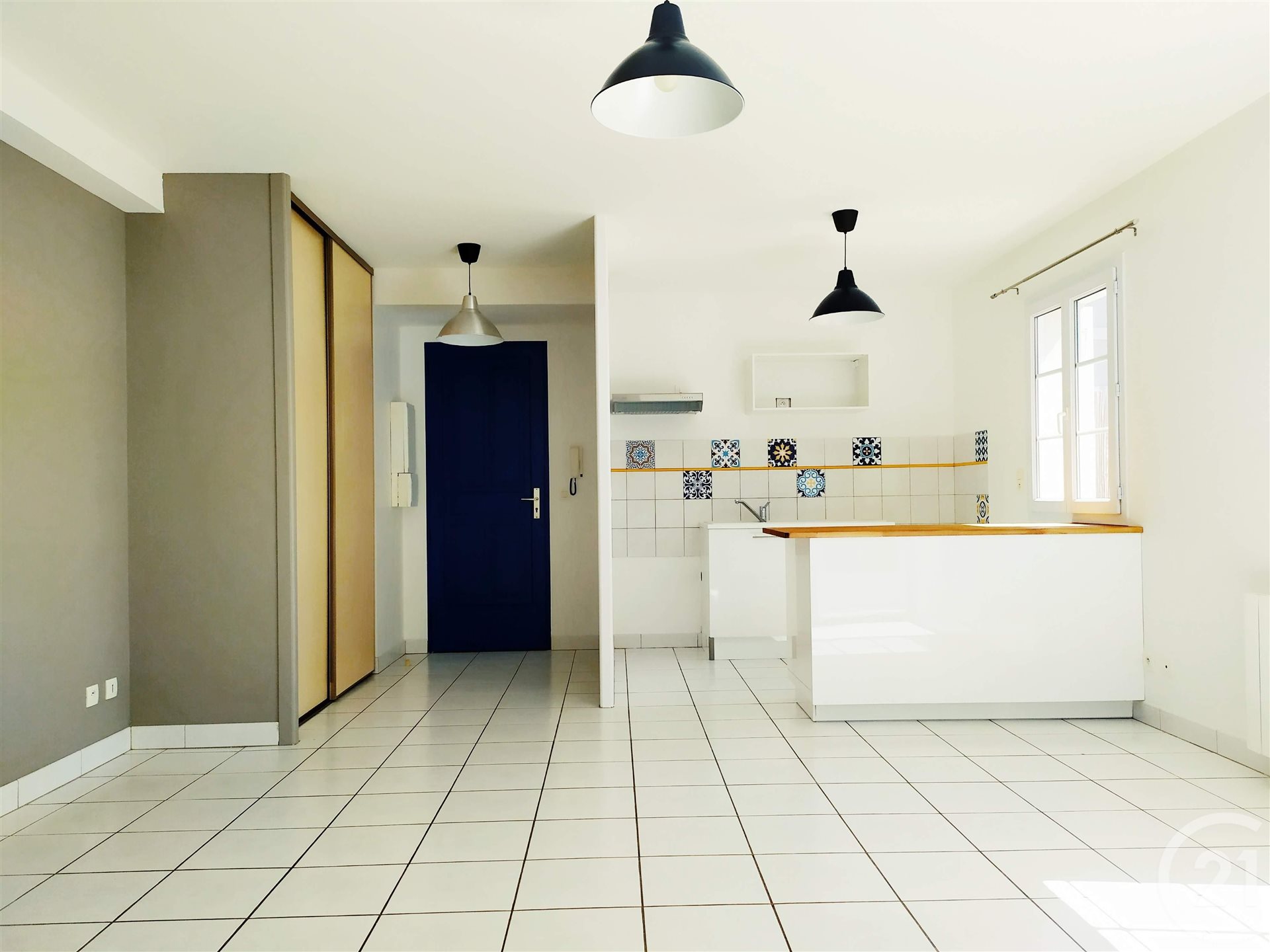 Appartement à louer, 45m², Cour-Cheverny