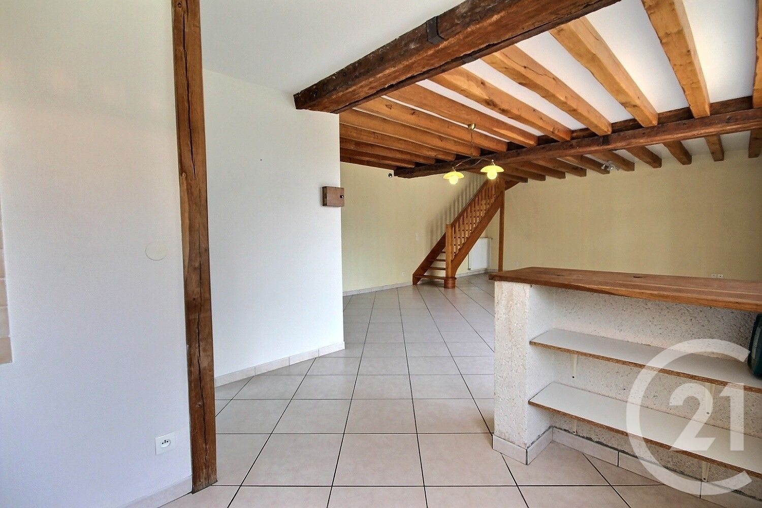 Maison à louer, 138m², La Chapelle-Saint-Martin-en-Plaine