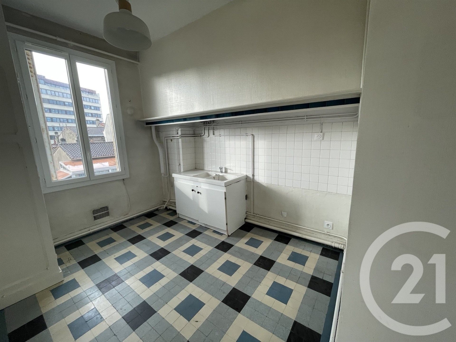 Appartement à louer, 100m², Bordeaux