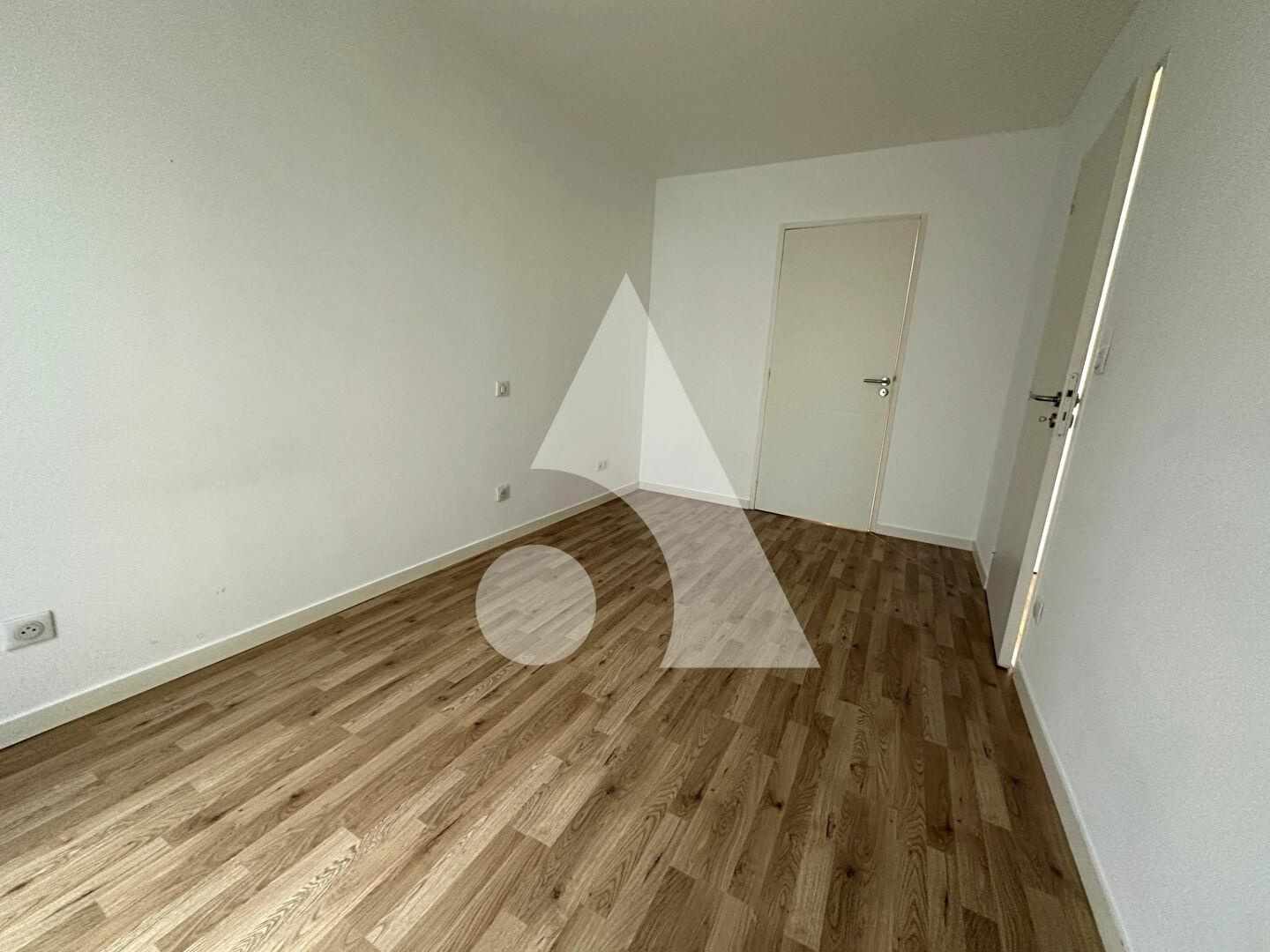 Appartement à louer, 48m², Lille