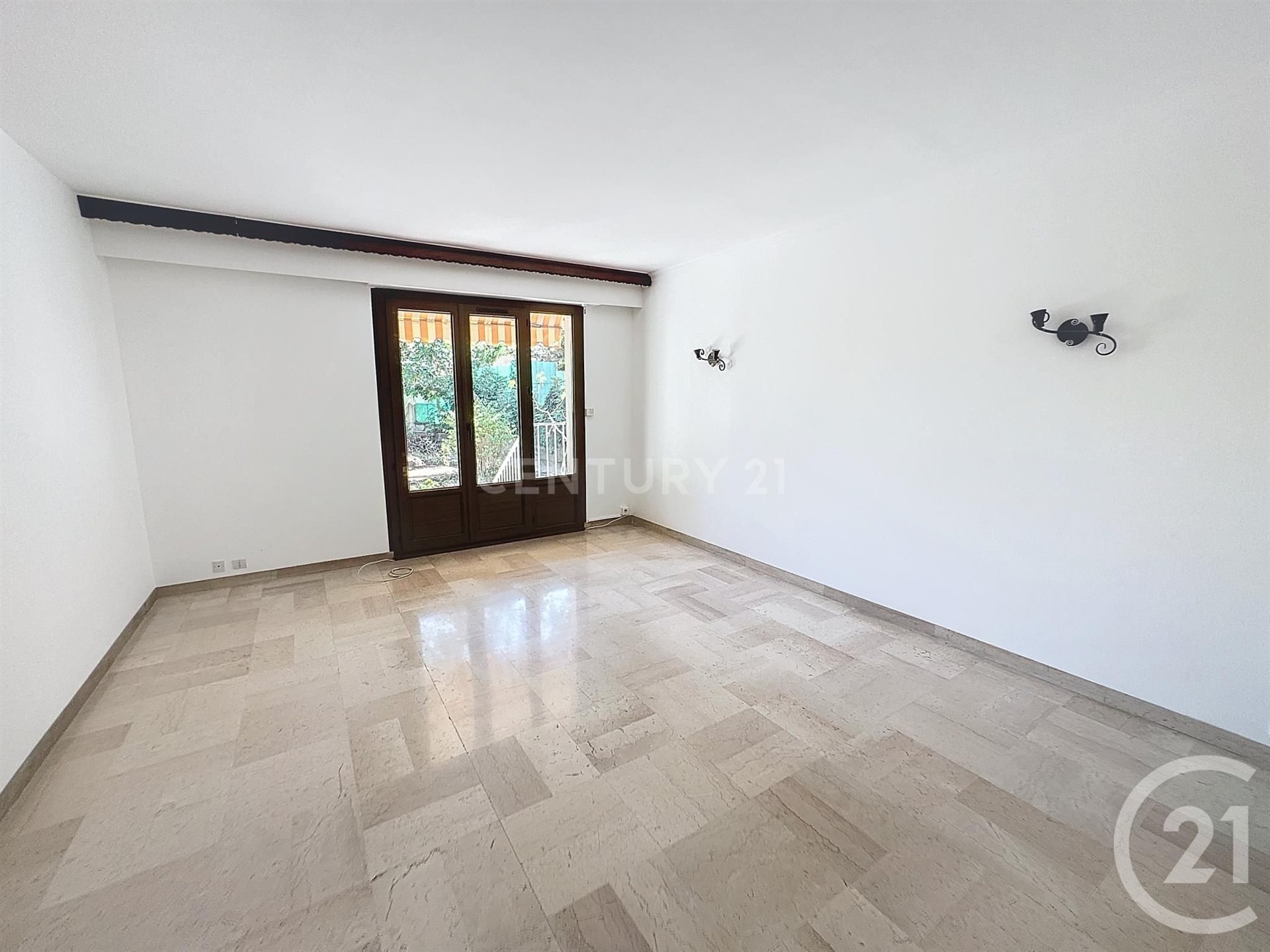 Appartement à louer, 76m², Aubagne