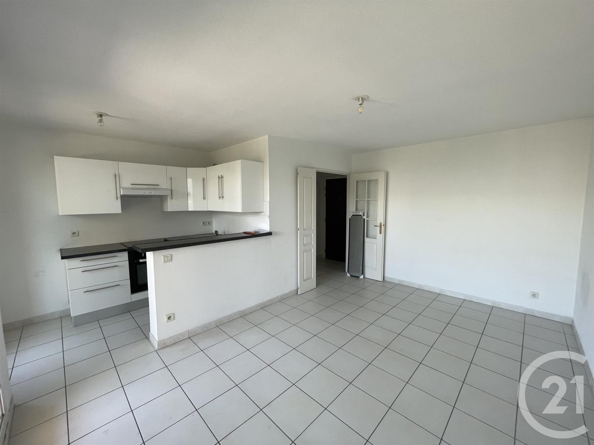 Appartement à louer, 36m², Aubagne