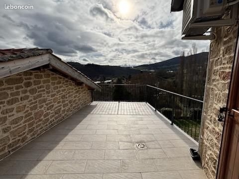 Maison à louer, 95m², Chaussan