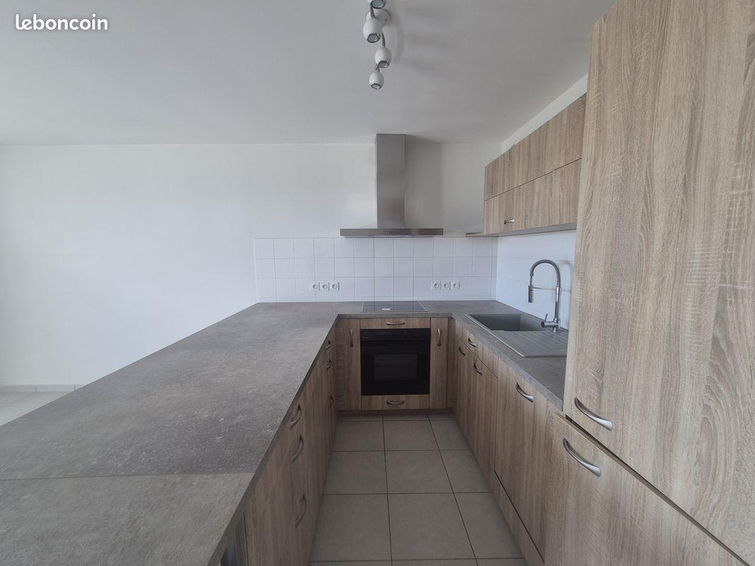 Appartement à vendre, 69m², Luc-la-Primaube