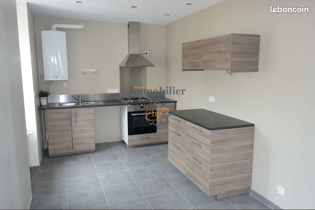 Appartement à louer, 77m², Saint-Affrique