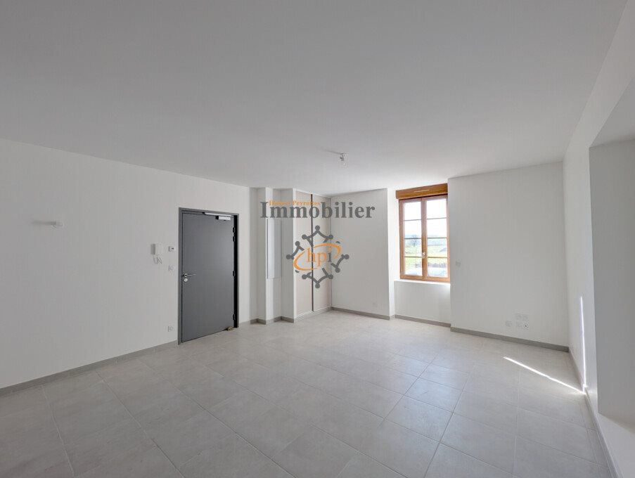 Appartement à louer, 51m², Vabres-l'Abbaye