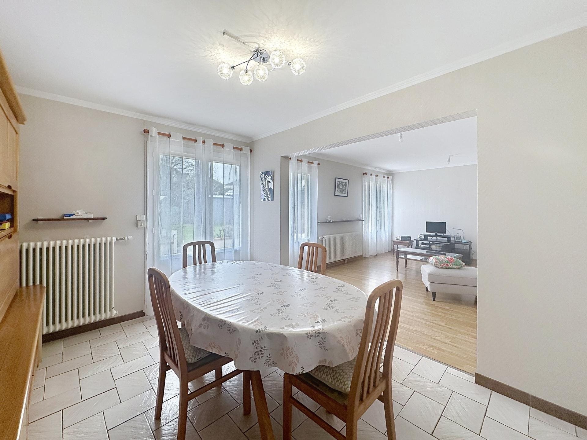 Maison à vendre, 120m², Beaucouzé