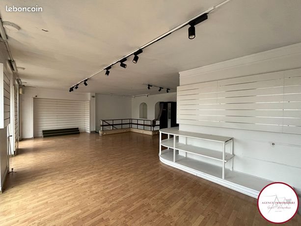 Appartement à vendre, 662m², Saint-Amand-Montrond