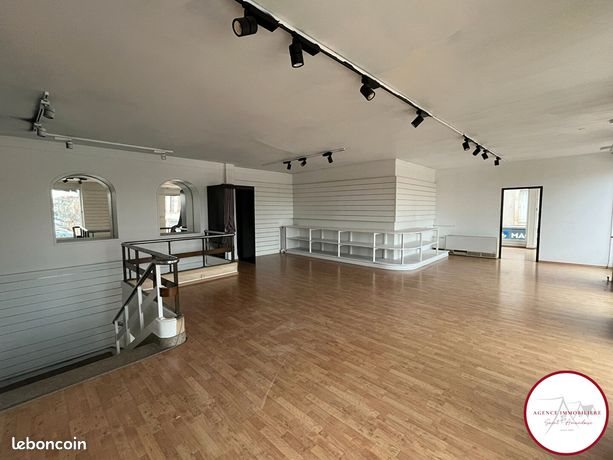 Appartement à vendre, 662m², Saint-Amand-Montrond