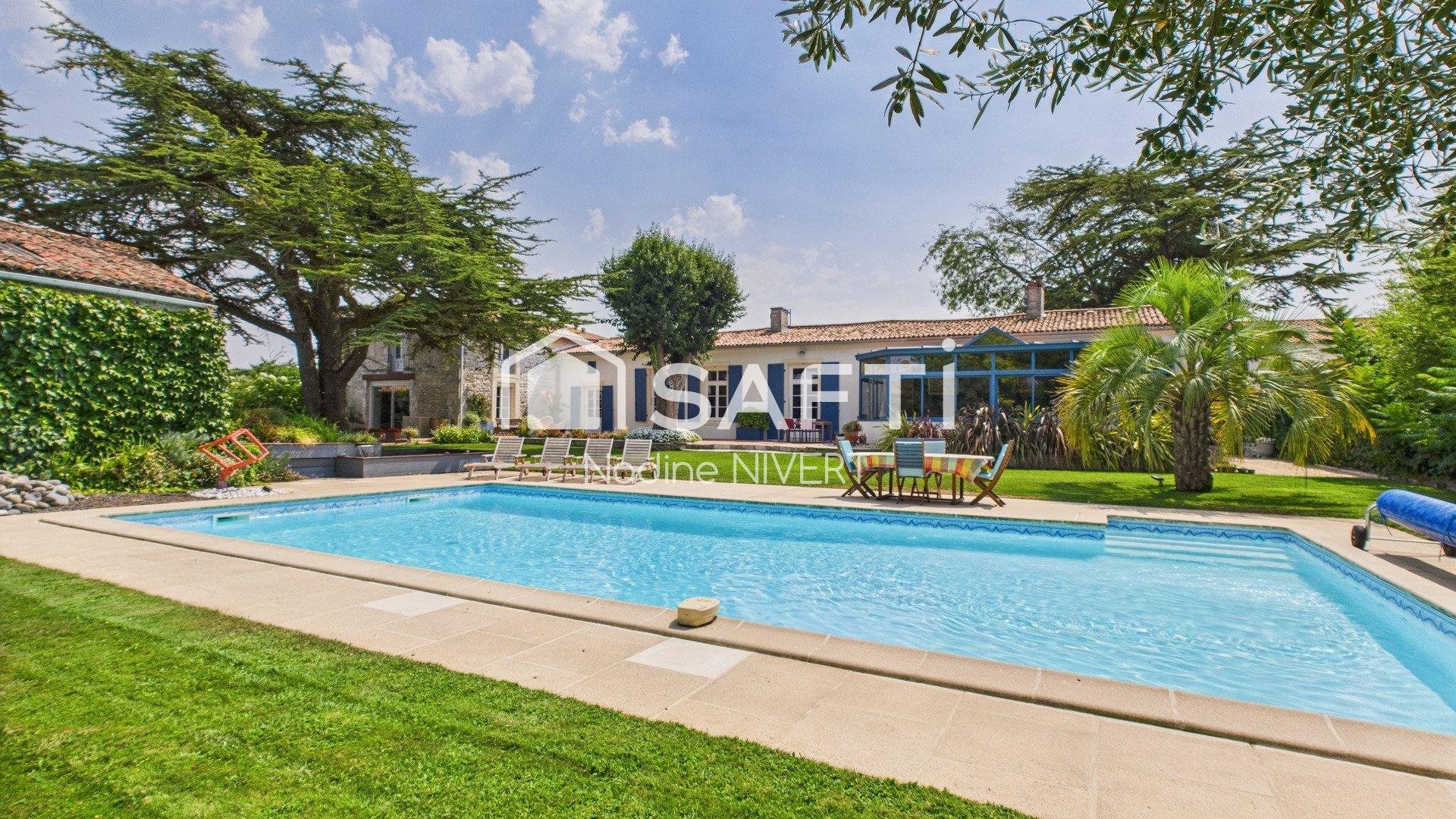 Maison à vendre, 310m², Dompierre-sur-Mer