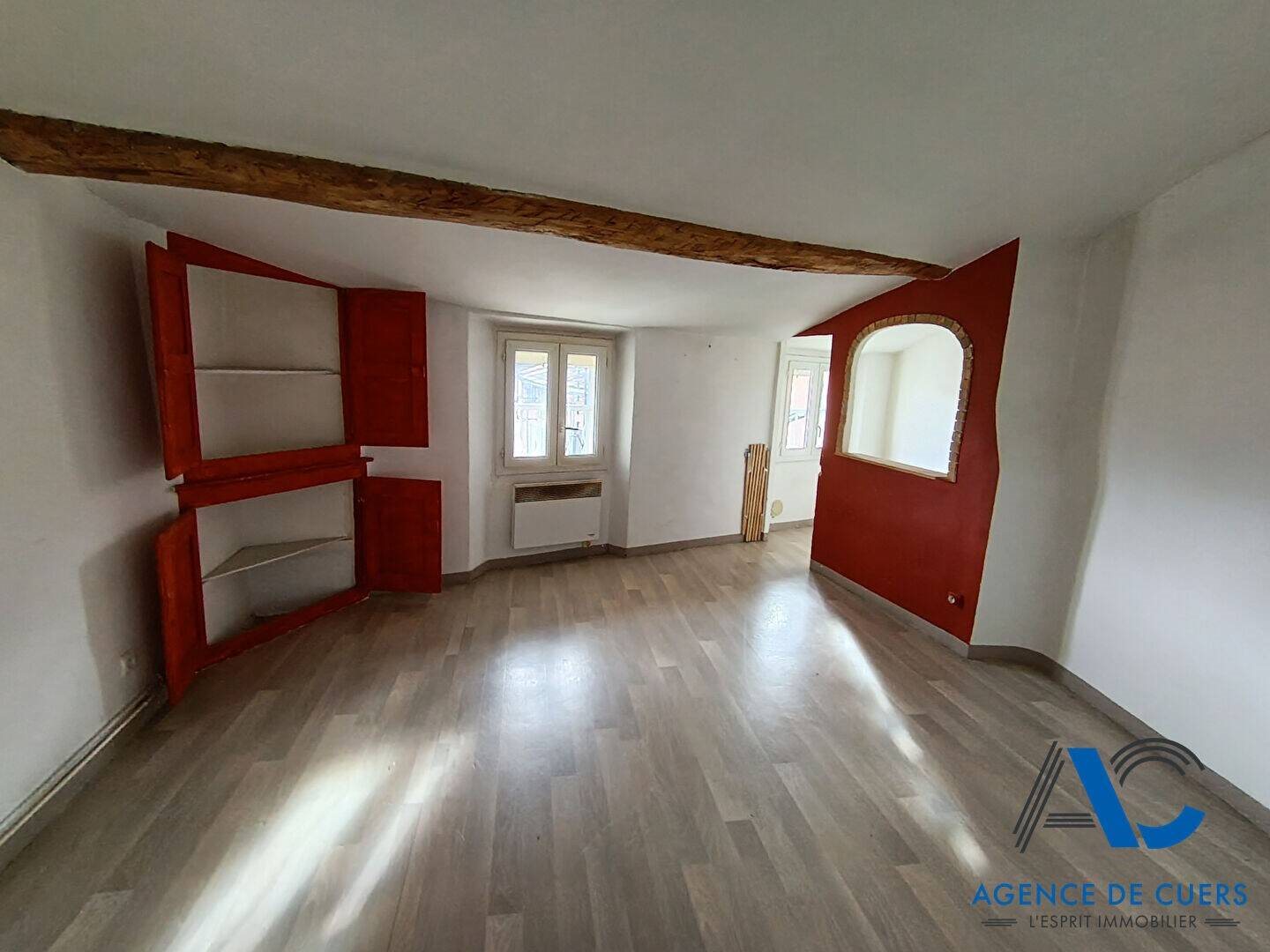 Appartement à vendre, 90m², Cuers