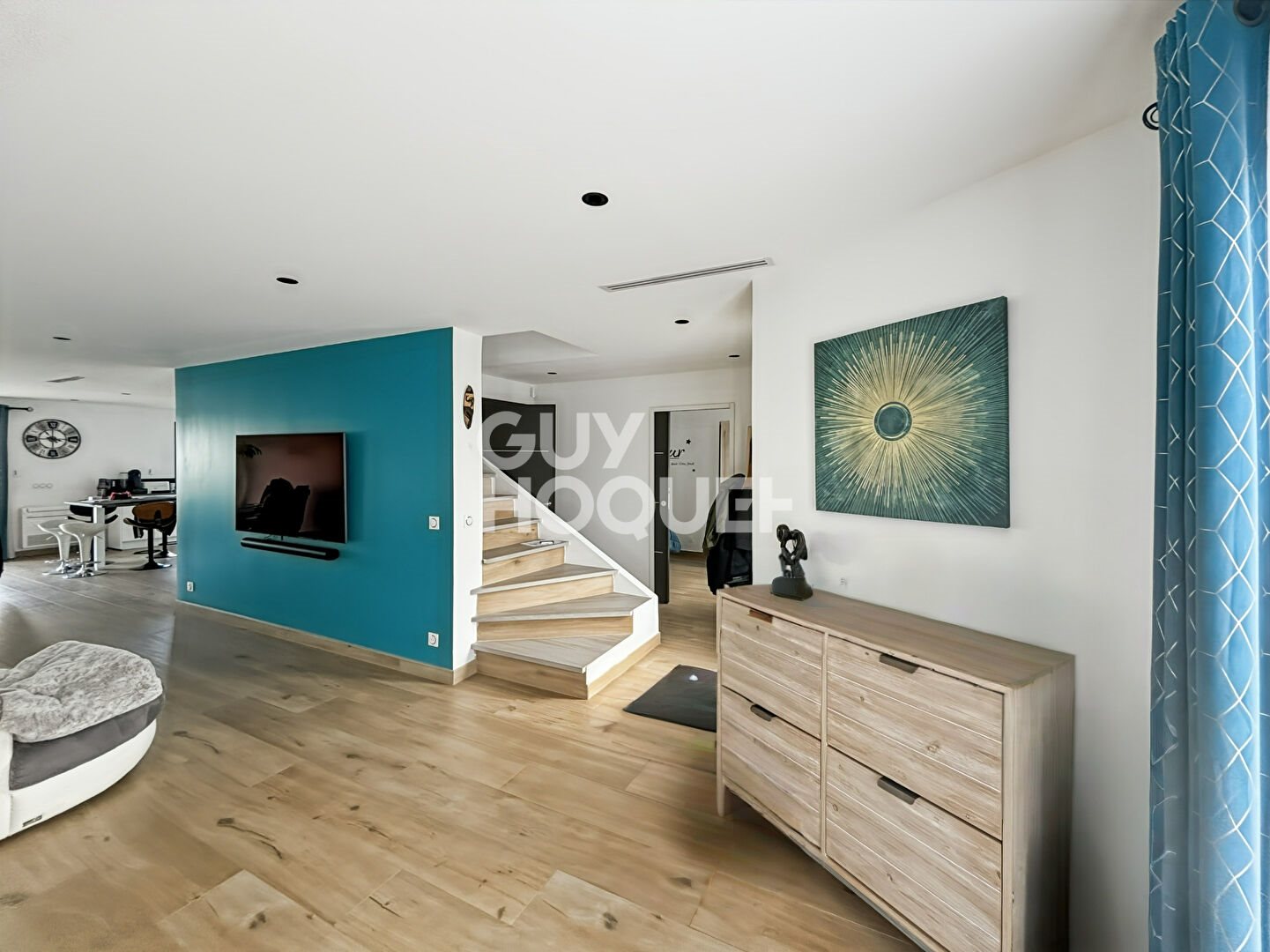 Maison à louer, 201m², Presles-en-Brie