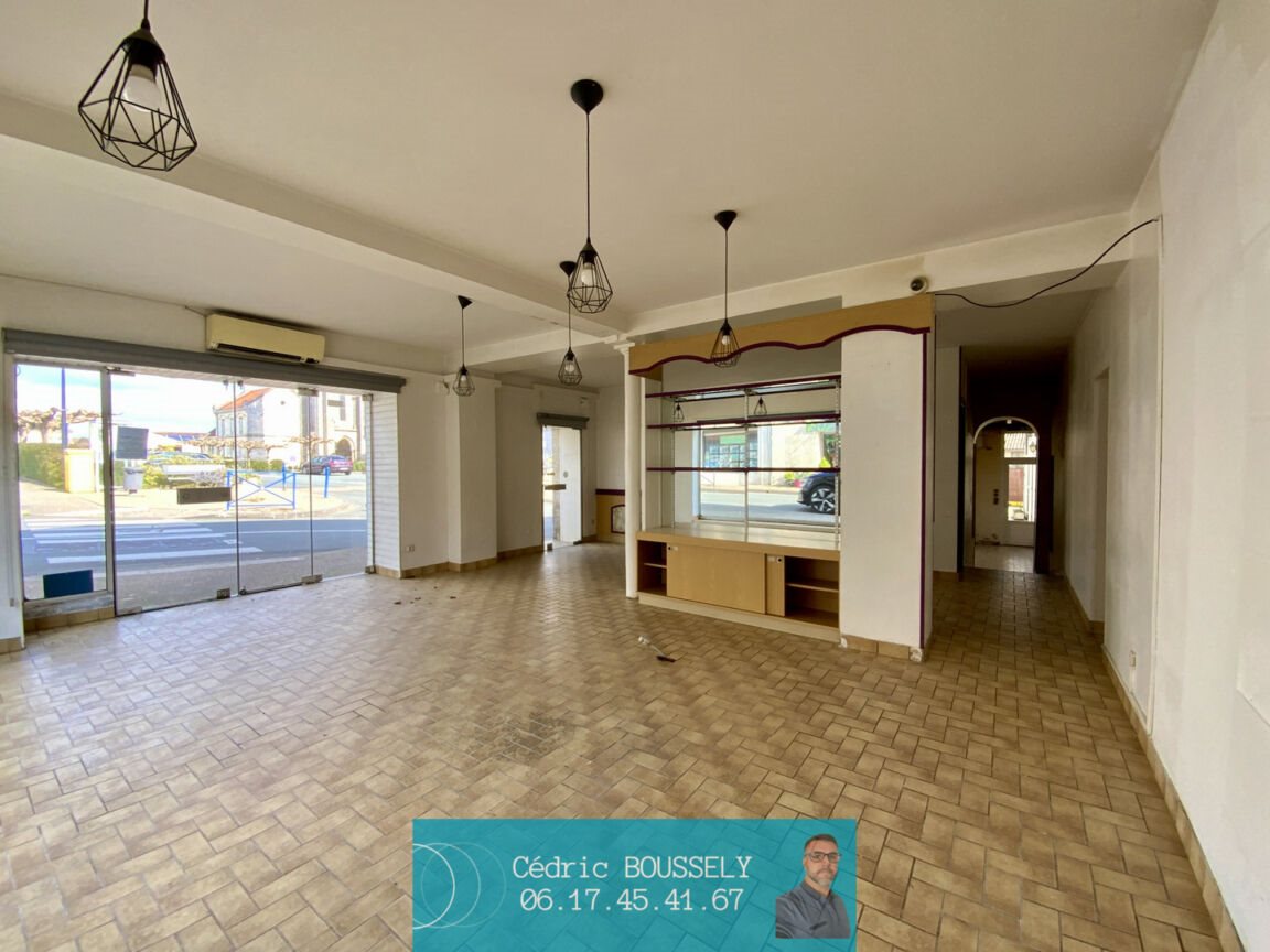 Appartement à vendre, 430m², Saint-Genis-de-Saintonge