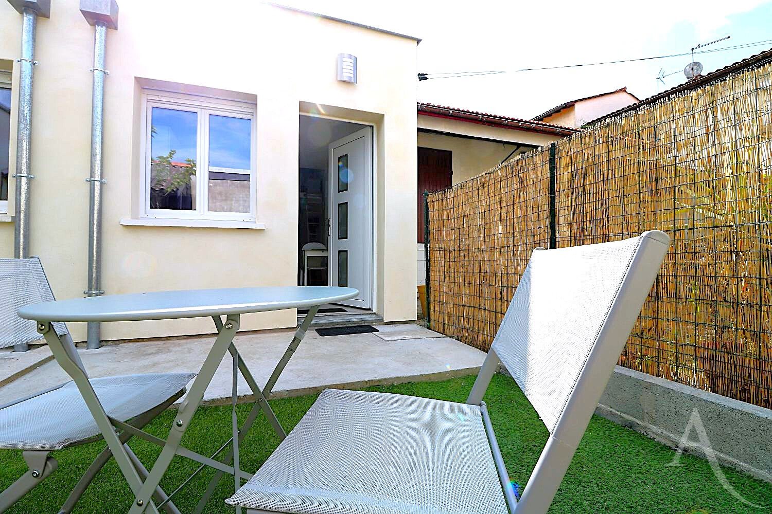 Appartement à louer, 18m², Bègles