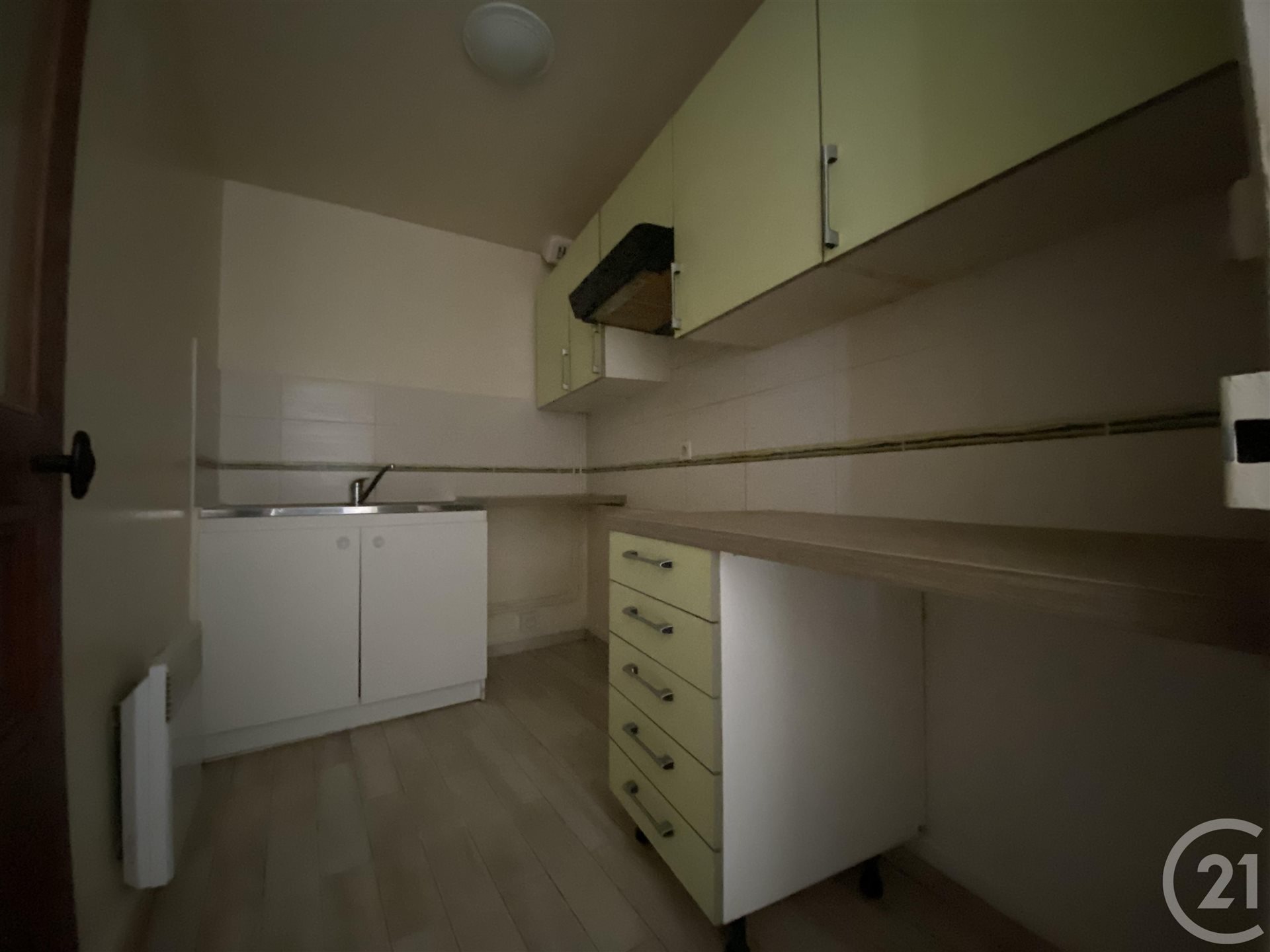 Appartement à louer, 32m², Limours