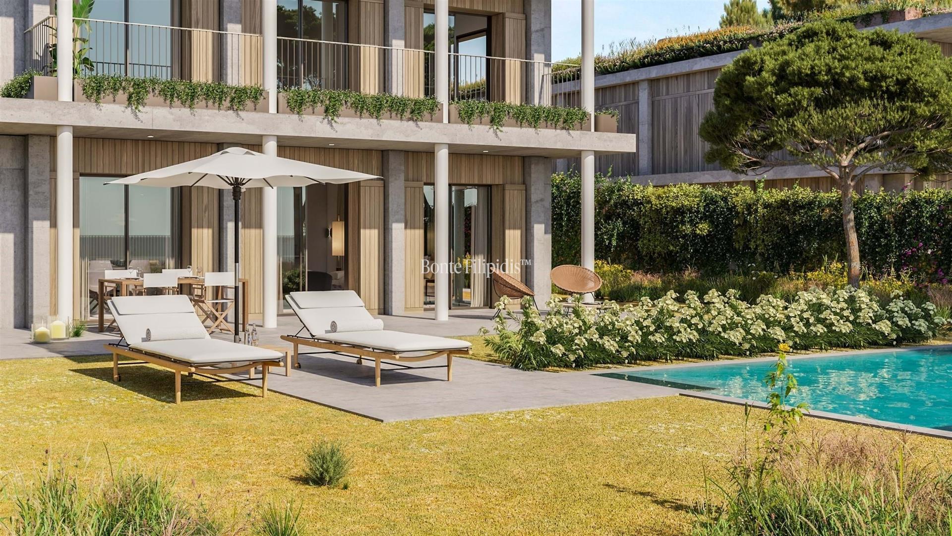 Moradia T3+1 com Piscina Privativa e Jardim no Caparica Hills Villas