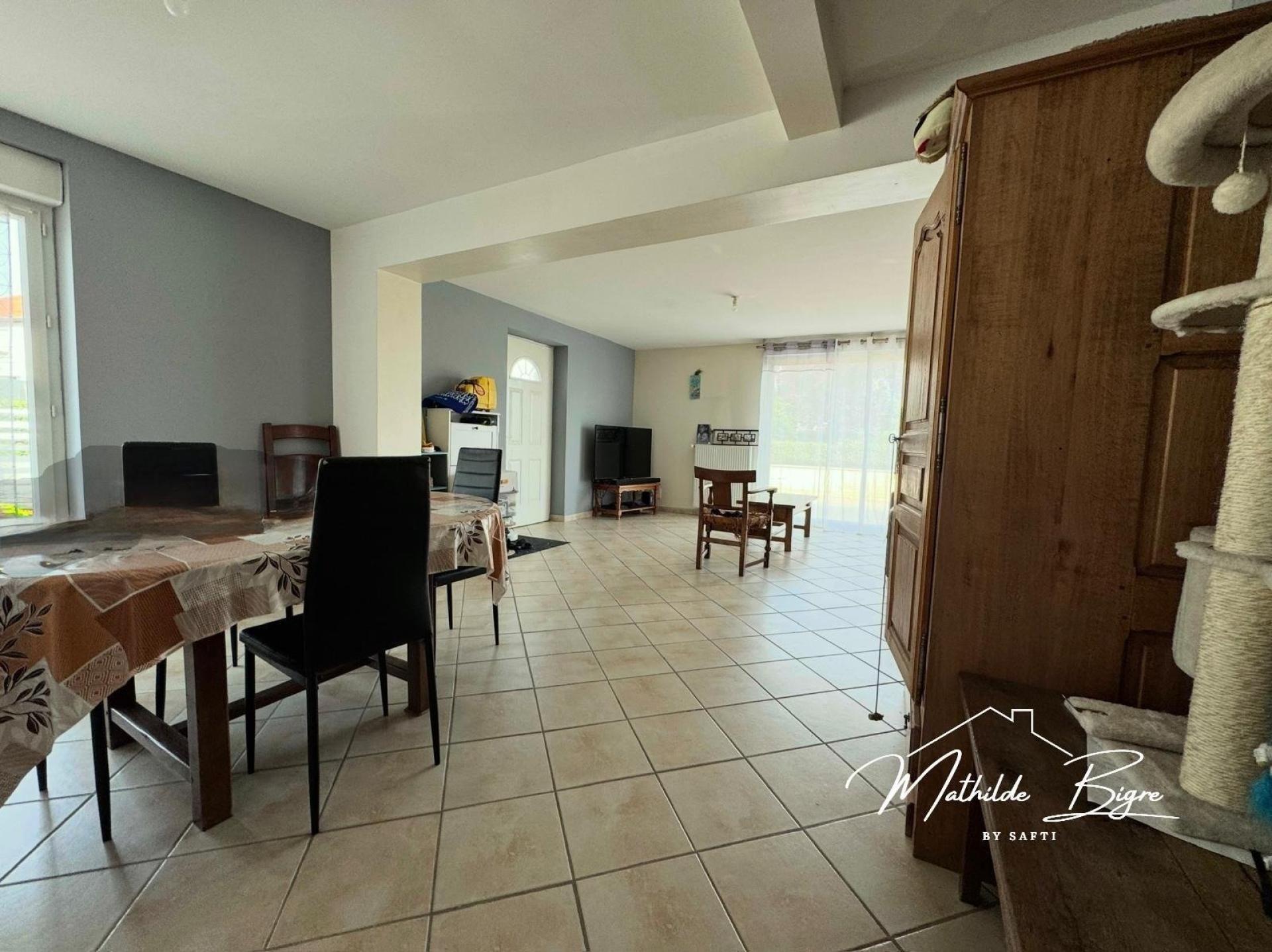 Appartement à vendre, 230m², Charbonnier-les-Mines