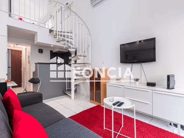 Appartement à louer, 28m², Nice