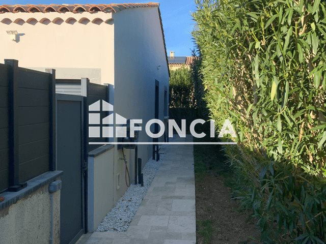 Maison à louer, 99m², Florensac