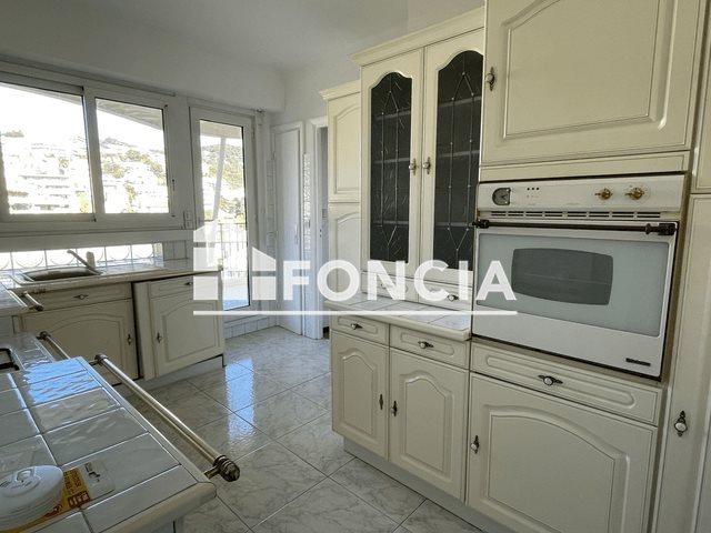 Appartement à louer, 76m², Nice