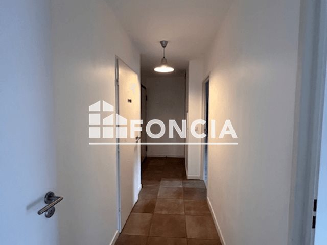 Appartement à louer, 70m², Vizille