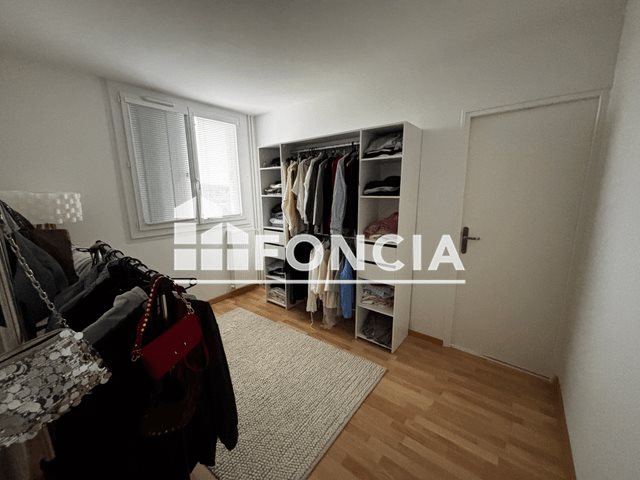 Appartement à louer, 71m², La Ville-aux-Dames