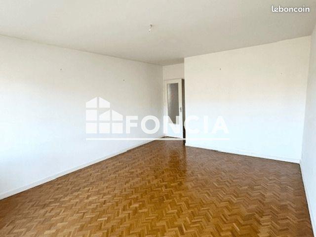 Appartement à louer, 59m², Saint-Etienne