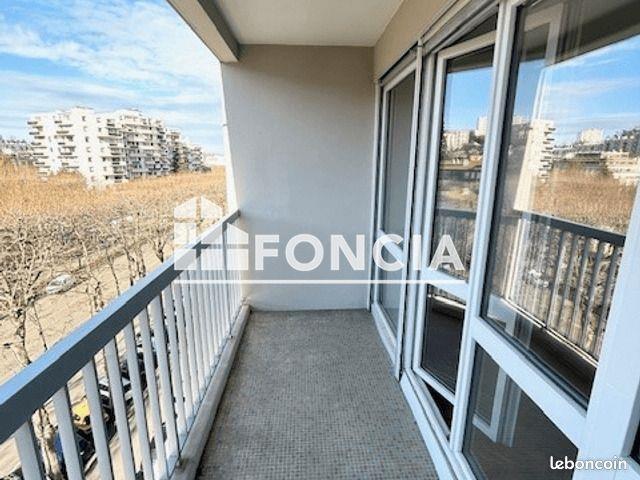 Appartement à louer, 59m², Saint-Etienne