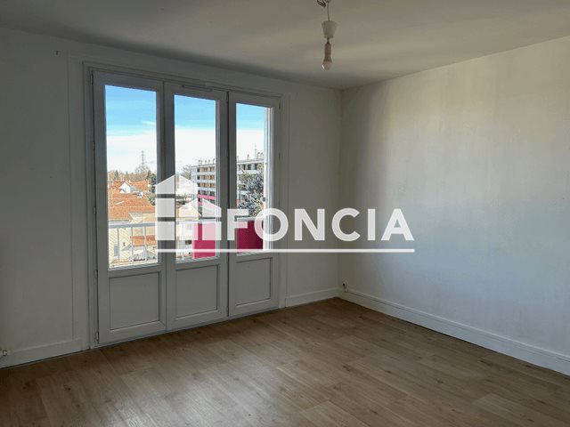 Appartement à louer, 52m², Lannemezan