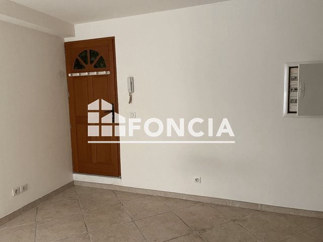 Appartement à louer, 17m², Garéoult