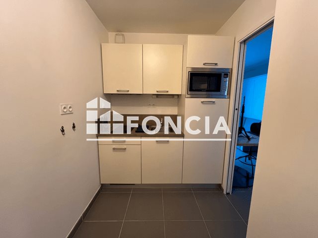 Appartement à louer, 27m², Tours