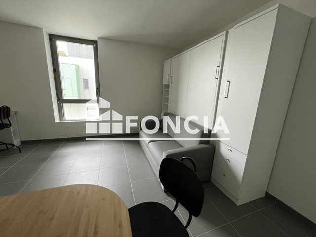 Appartement à louer, 27m², Tours