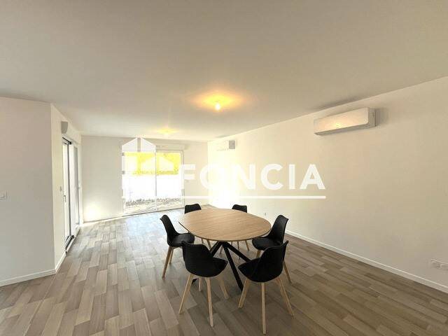 Maison à louer, 101m², Maché