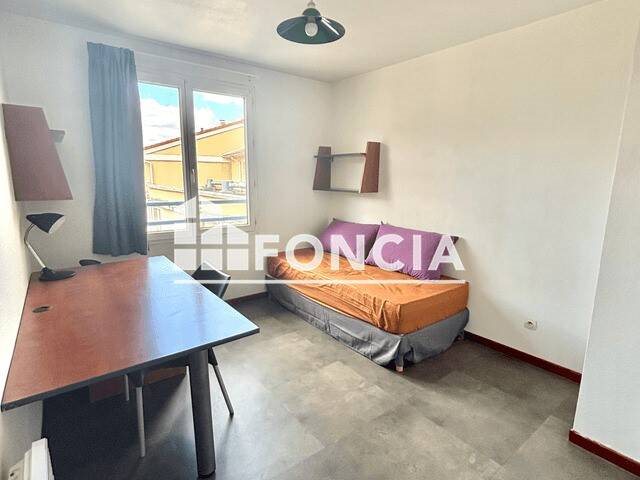 Appartement à louer, 32m², Saint-Etienne