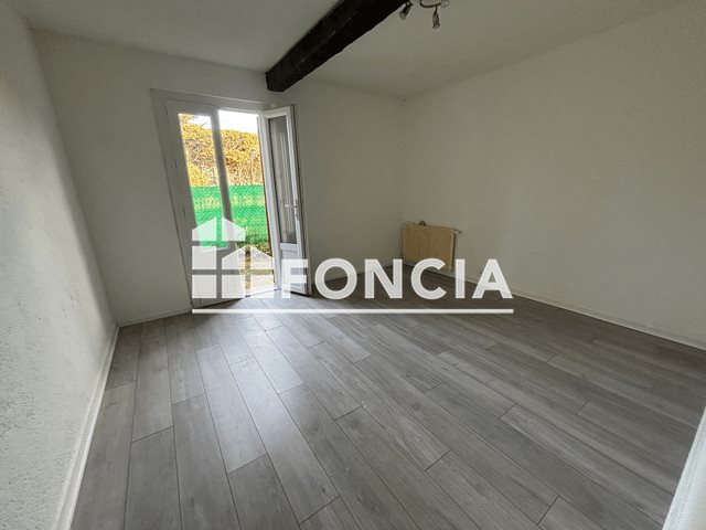 Appartement à louer, 84m², Pégomas