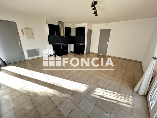 Appartement à louer, 45m², Lunel