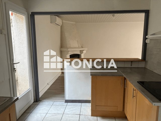 Appartement à louer, 56m², Garons