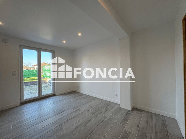 Appartement à louer, 28m², Oloron-Sainte-Marie