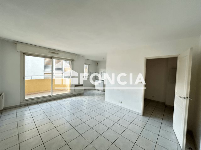 Appartement à louer, 45m², Nîmes