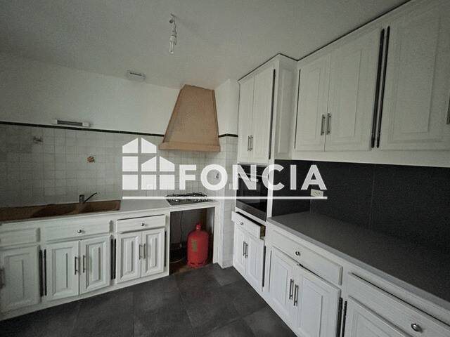 Appartement à louer, 85m², Nîmes