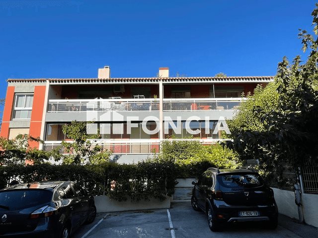 Appartement à louer, 94m², Marseille 8ème