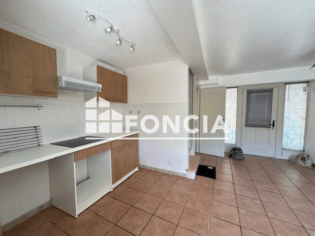 Maison à louer, 64m², Saint-Forgeux