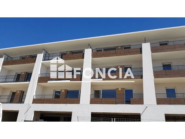 Appartement à louer, 45m², Morières-lès-Avignon