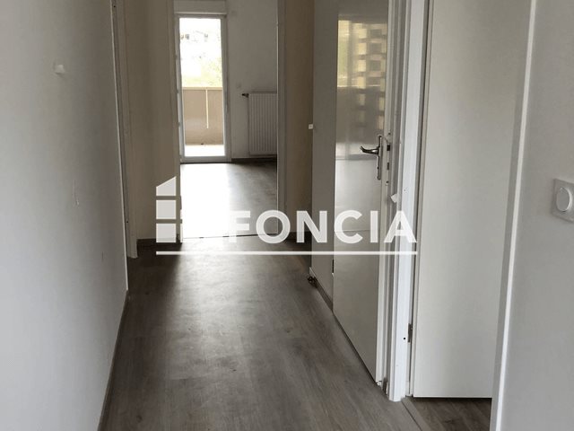Appartement à louer, 70m², Combs-la-Ville