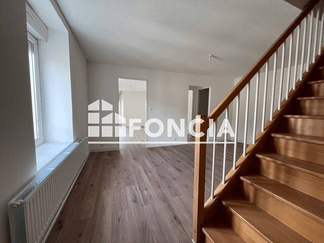 Appartement à louer, 84m², Neuves-Maisons